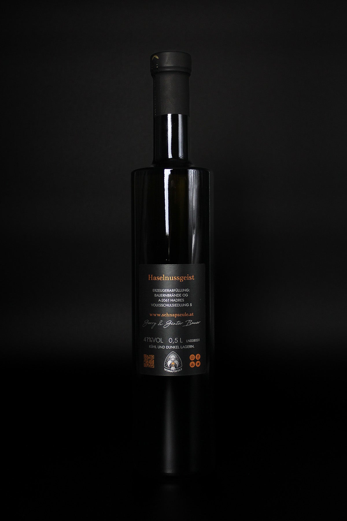 Haselnuss Haselnussgeist Geist Edelbrand Schnapseule Schnaps