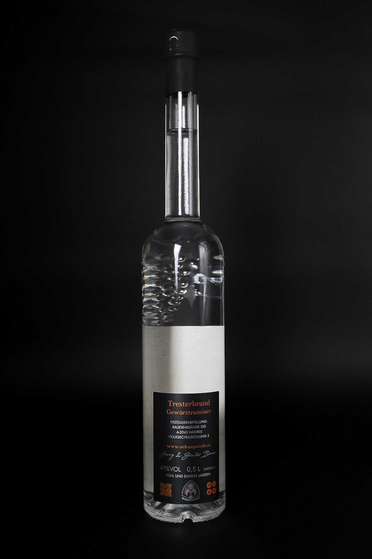 Trebernbrand Gewürztraminer Edelbrand Trebern Österreich Schnapseule Trester Tresterbrand Weingut Reisinger Schnaps